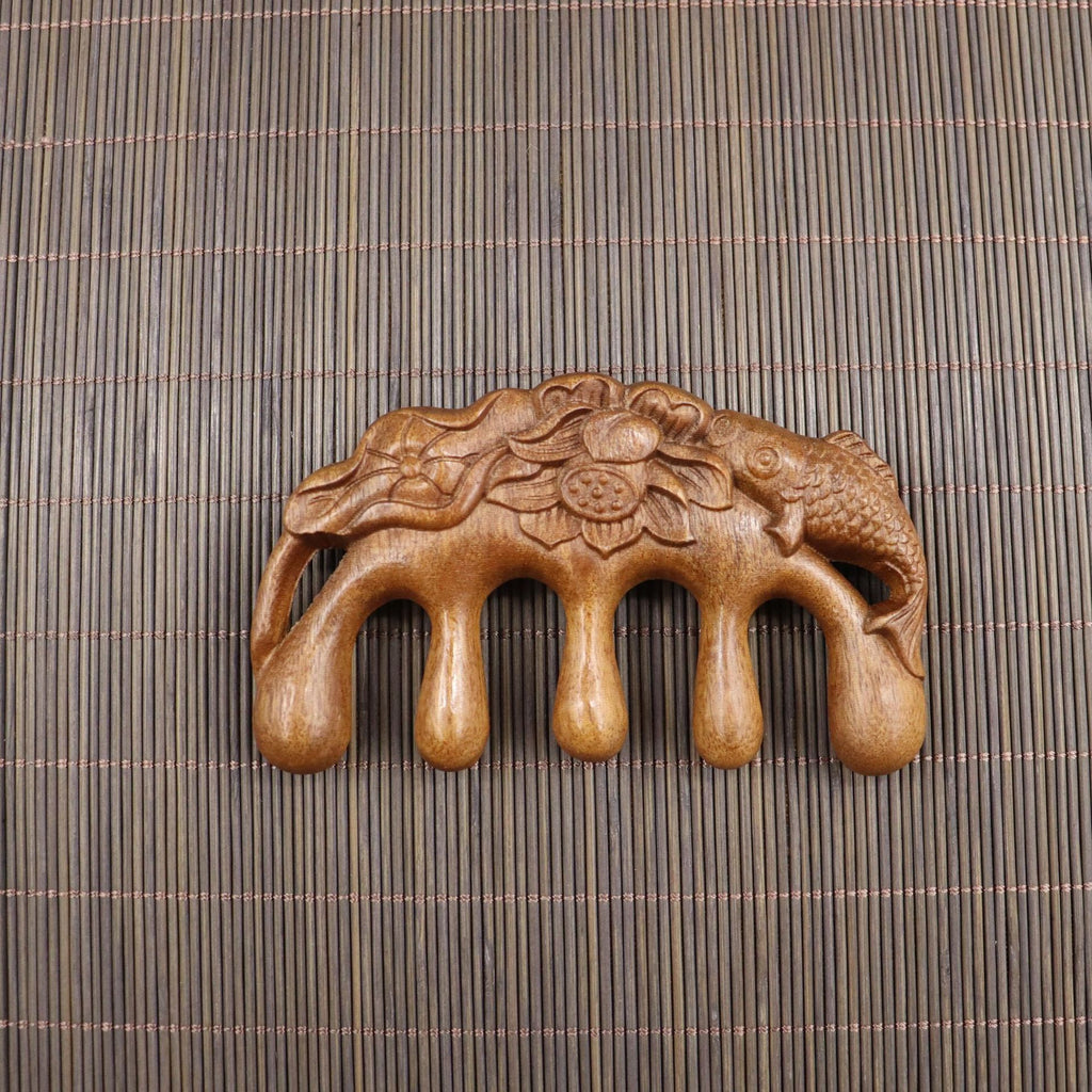 Golden Sandalwood Scalp Massager with Five Teeth