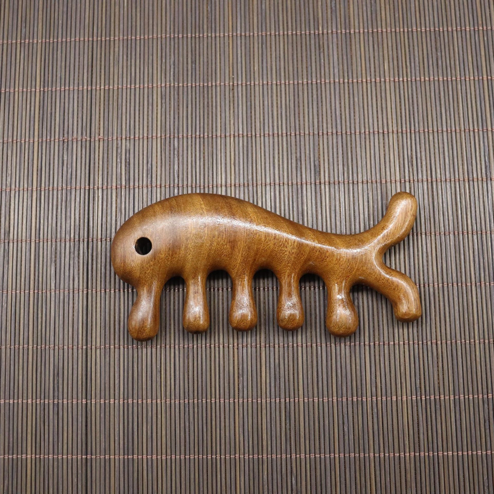 Golden Sandalwood Scalp Massager with Five Teeth